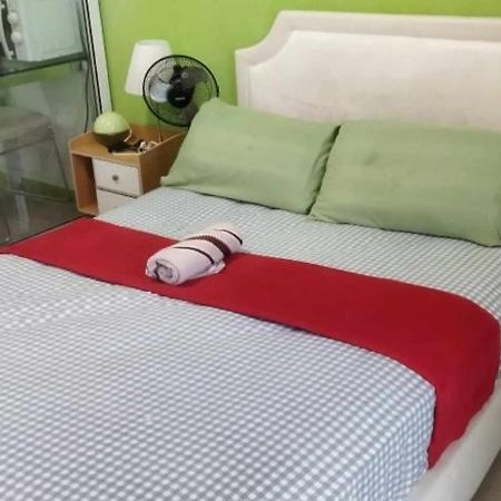 Sm Bicutan Rooms By M Manila Eksteriør bilde